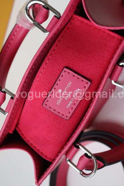 M69441 Petit Sac Plat 17 M69441 Petit Sac Plat 17