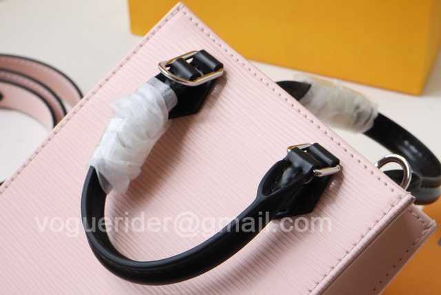 M69441 Petit Sac Plat 17