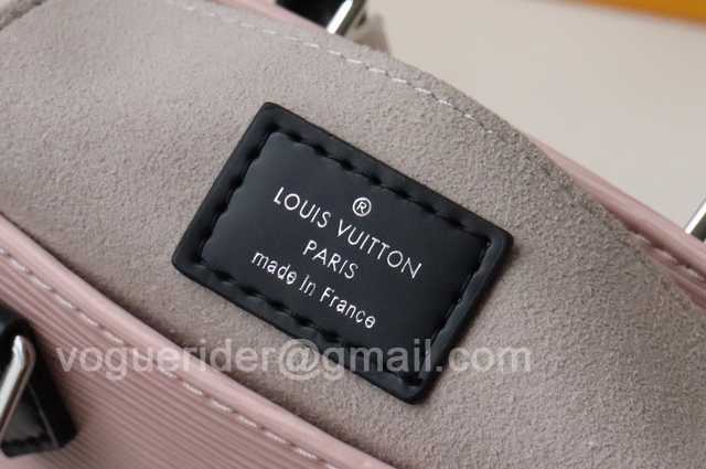 M69441 Petit Sac Plat 17