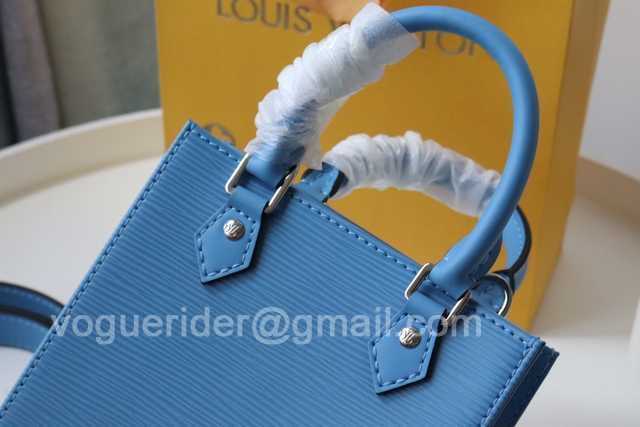 M69441 Petit Sac Plat 17