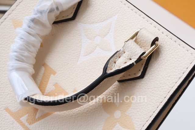 M80449 Petit Sac Plat 17