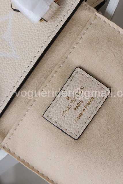 M80449 Petit Sac Plat 17