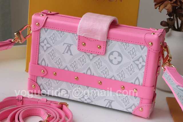 M40273 Petite Malle 19 M40273 Petite Malle 19
