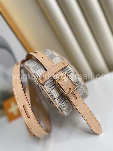 N40333 Boite Chapeau Souple 17