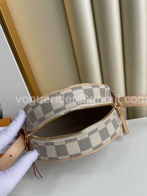 N40333 Boite Chapeau Souple 17