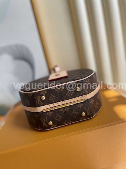 M43514 Petite Boite Chapeau 17