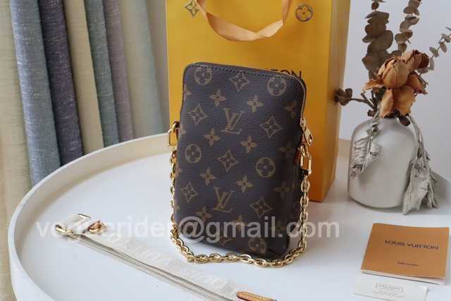 M80746 Utility Phone Pocket 19