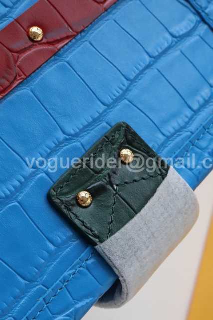 M40273 Petite Malle 19 M40273 Petite Malle 19