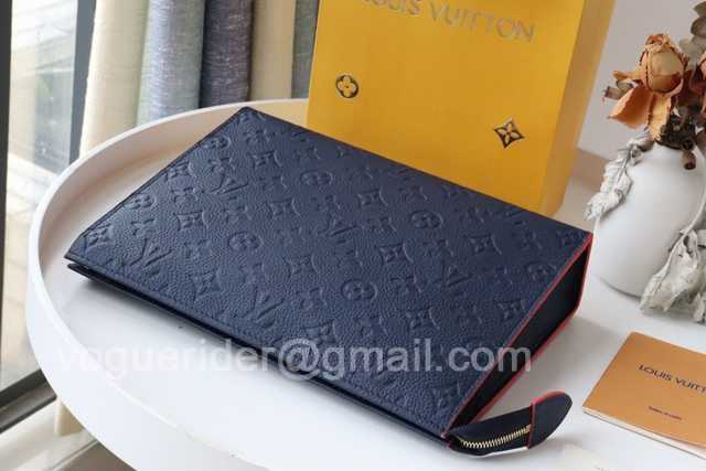 M41058/M45665 Toilet Bag 26