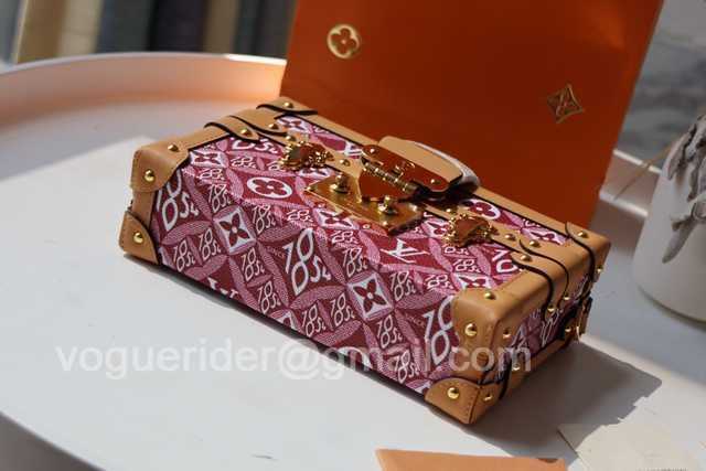 M40273 Petite Malle 19 M40273 Petite Malle 19