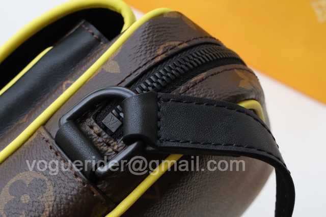 M69404 Wearable Wallet 17