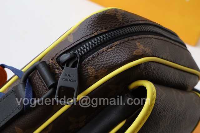 M69404 Wearable Wallet 17