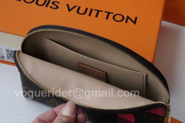 M80283 Game on Pochette Cosmetique