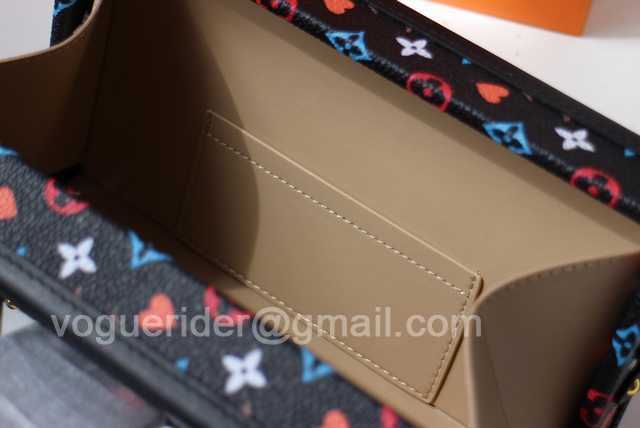 M40273 Petite Malle 19