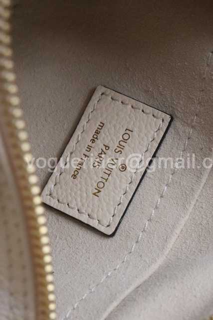 M45707 Papillon BB 20 M45707 Papillon BB 20
