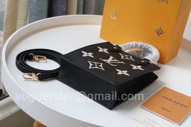 M57937 Petit Sac Plat 17 M57937 Petit Sac Plat 17