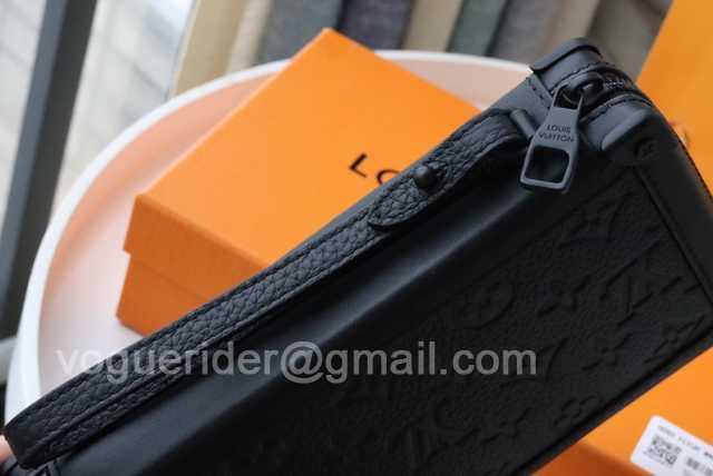 M68986 Soft Trunk Clutch 22 M68986 Soft Trunk Clutch 22