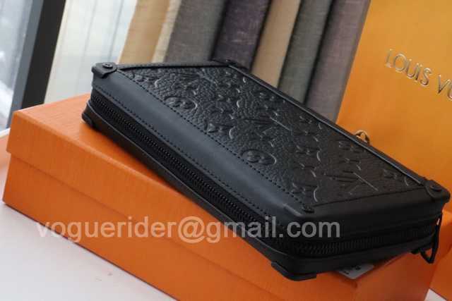 M68986 Soft Trunk Clutch 22 M68986 Soft Trunk Clutch 22