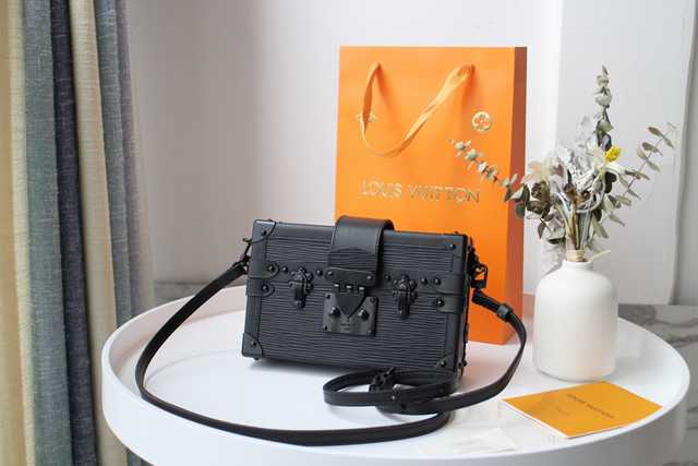 M55859 Petite Malle 19