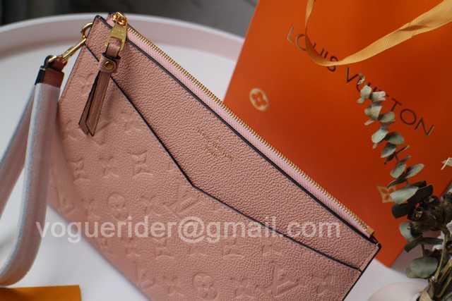 M68705 Melanie MM 23