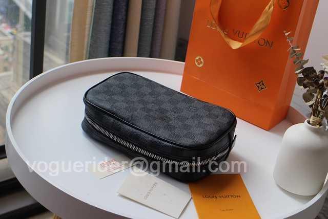 M43384 Cosmetic Bag 21