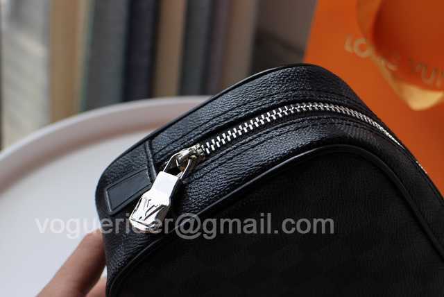 M43384 Cosmetic Bag 21