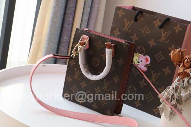 M69442 Petit Sac Plat M69442 Petit Sac Plat