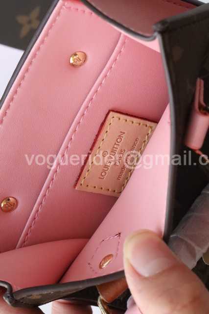 M69442 Petit Sac Plat M69442 Petit Sac Plat