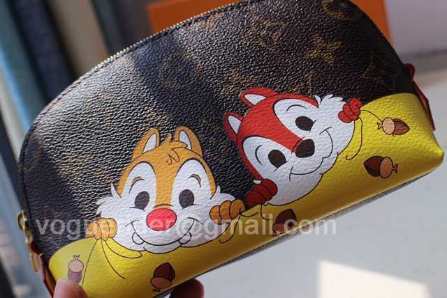 M47515 Cosmetic Bag 17 M47515 Cosmetic Bag 17