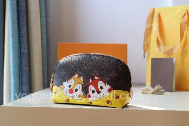 M47515 Cosmetic Bag 17 M47515 Cosmetic Bag 17