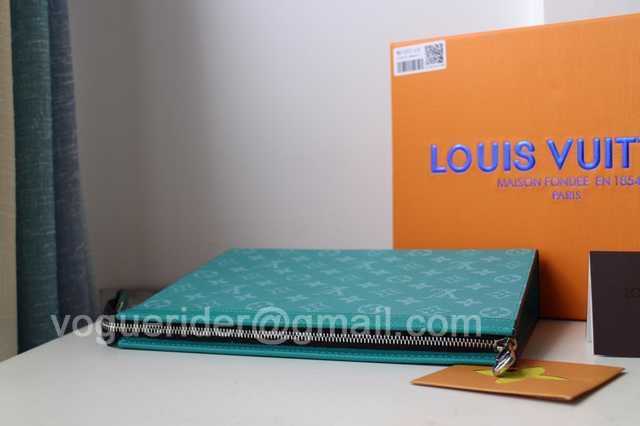 M61692 Pochette Voyage 26