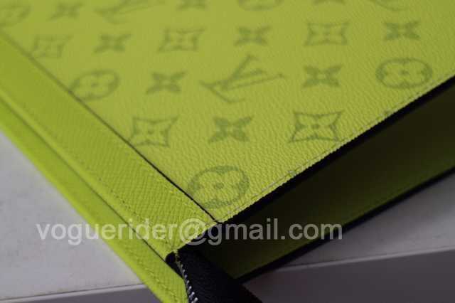 M61692 Pochette Voyage 26