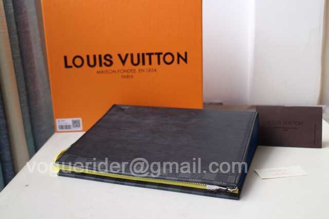M67899 Pochette Voyage M67899 Pochette Voyage