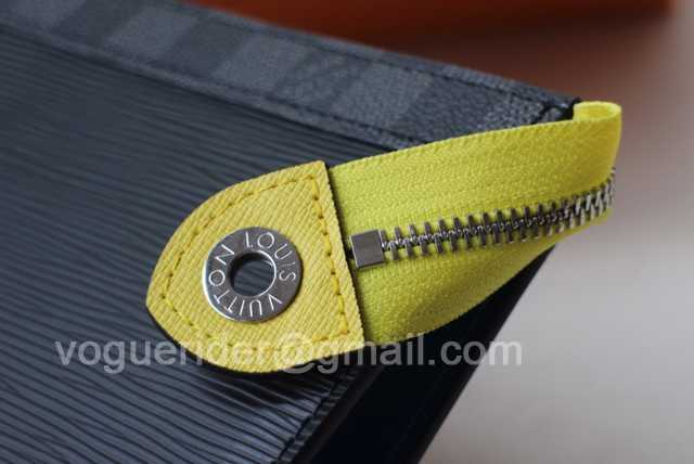 M67899 Pochette Voyage M67899 Pochette Voyage