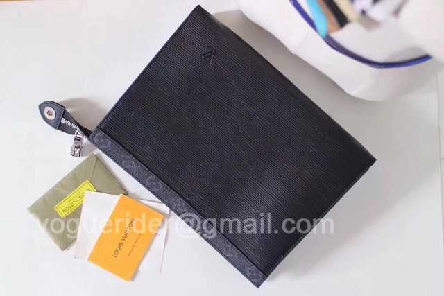 M67736 Pochette Voyage M67736 Pochette Voyage