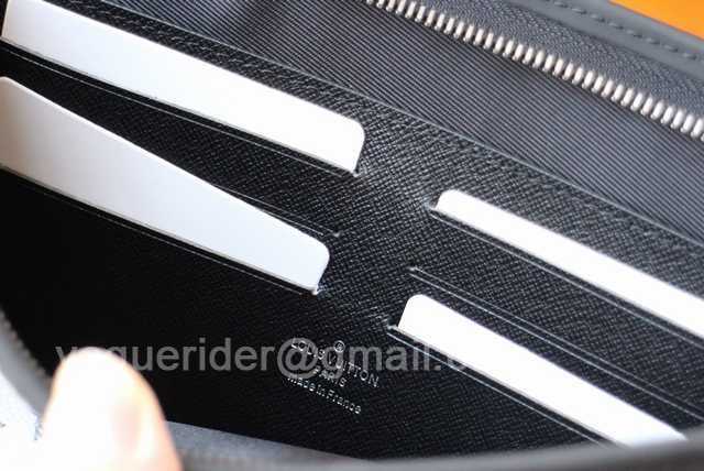 M61692 Pochette Voyage 26