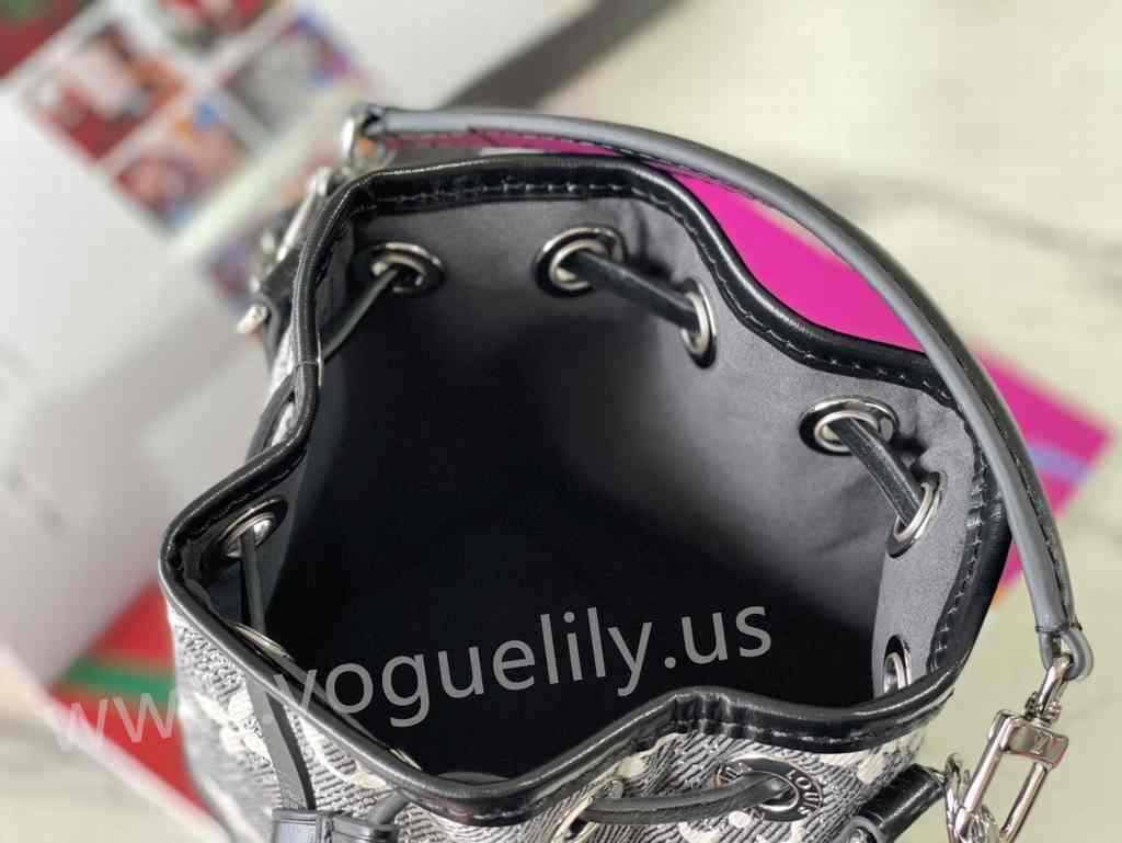 M46449 Nano Noé 16 M46449 Nano Noé 16