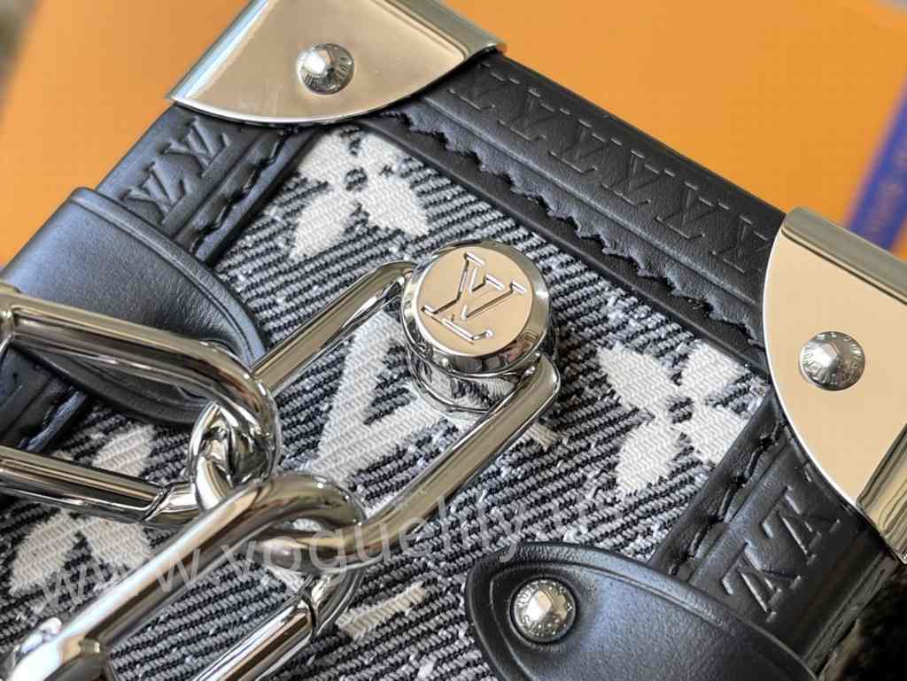 M21460 Side Trunk 21