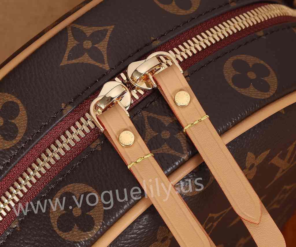 M45578 Boite Chapeau Souple 18