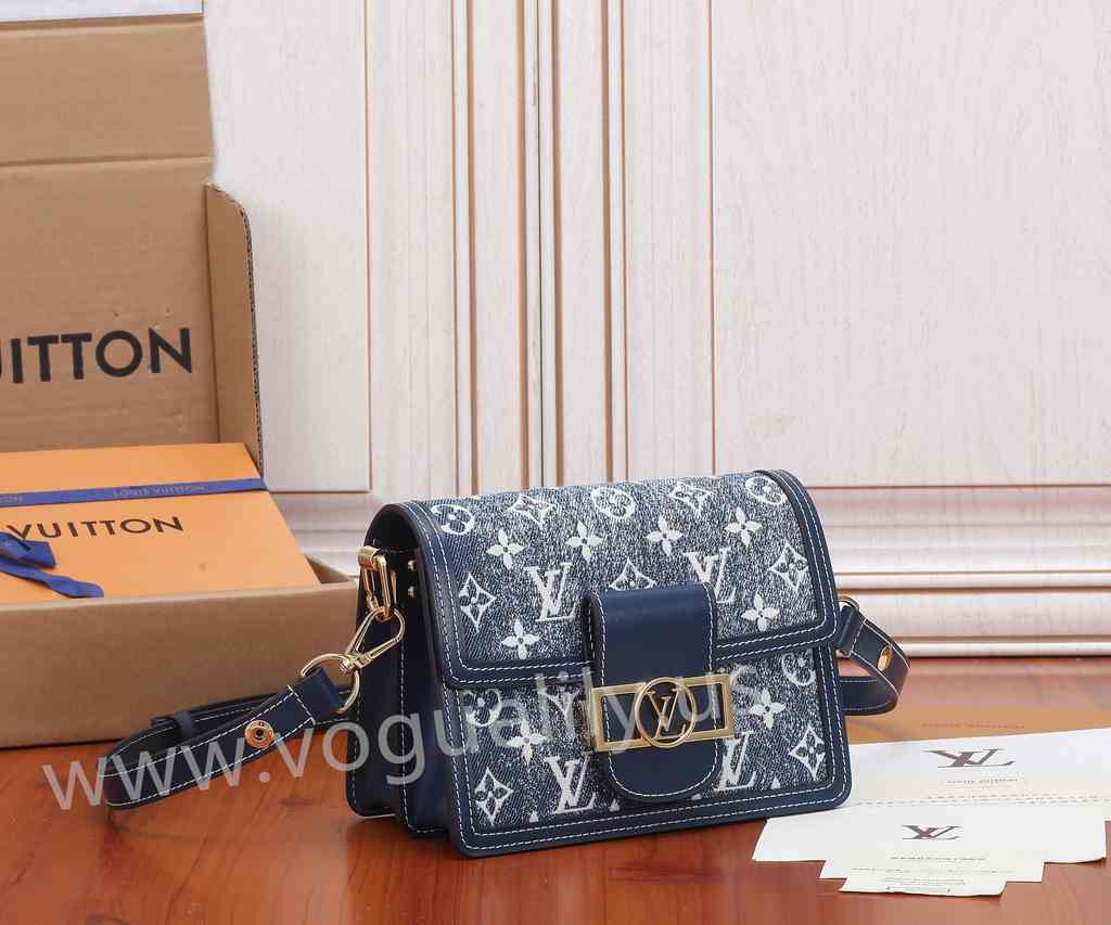 M59716 Dauphine PM 20