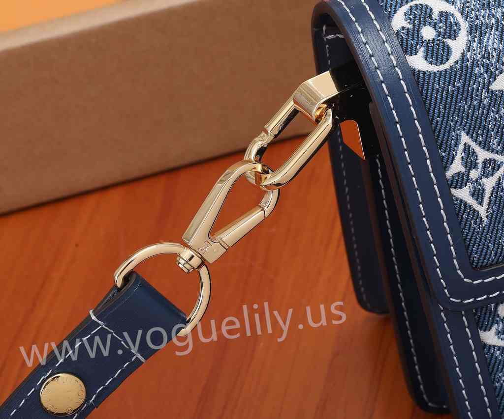 M59716 Dauphine PM 20