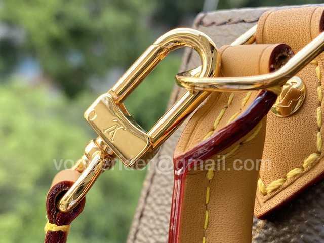 M69442/M51151 Petit Sac Plat 17