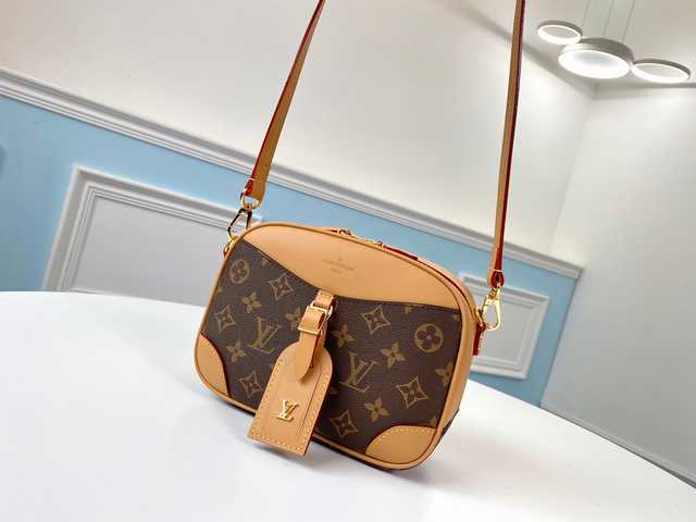 M45528 Mini Luggage 22
