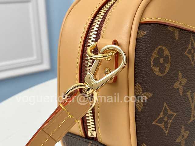 M45528 Mini Luggage 22