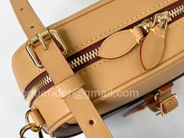 M45528 Mini Luggage 22