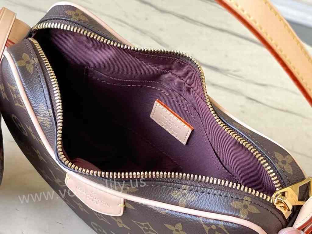 M46828 Croissant MM 21