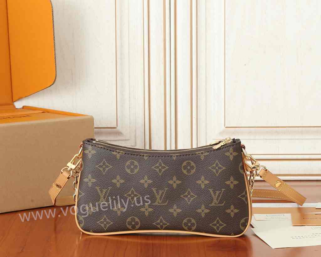 M83008 Liv Pochette 24