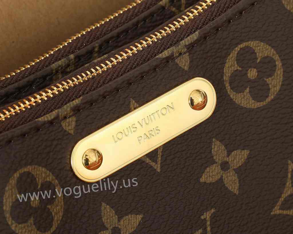 M83008 Liv Pochette 24