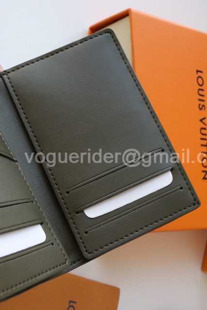 M80508 Passport Holder M80508 Passport Holder