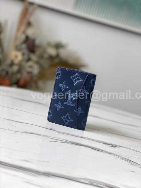 M80421 Passport Holder